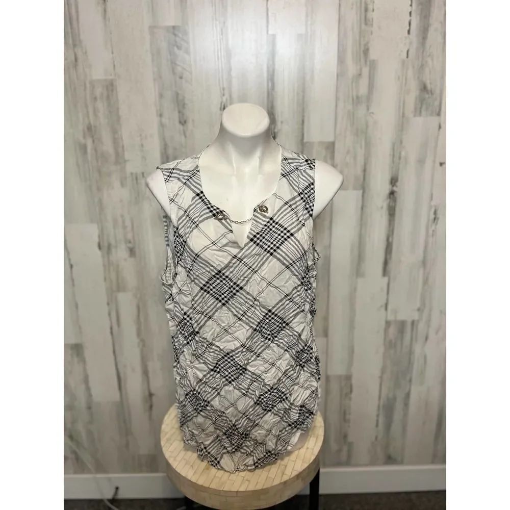 Torrid White Black Plaid Sleeveless Chain Detail Blouse 2X